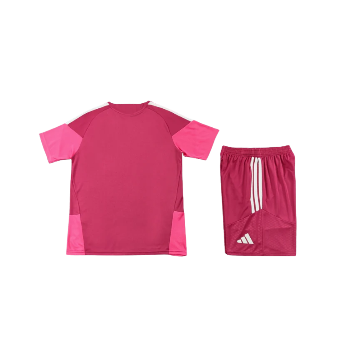 Real Madrid 2026/2027 Short Sleeve/Shorts Tracksuit Pink