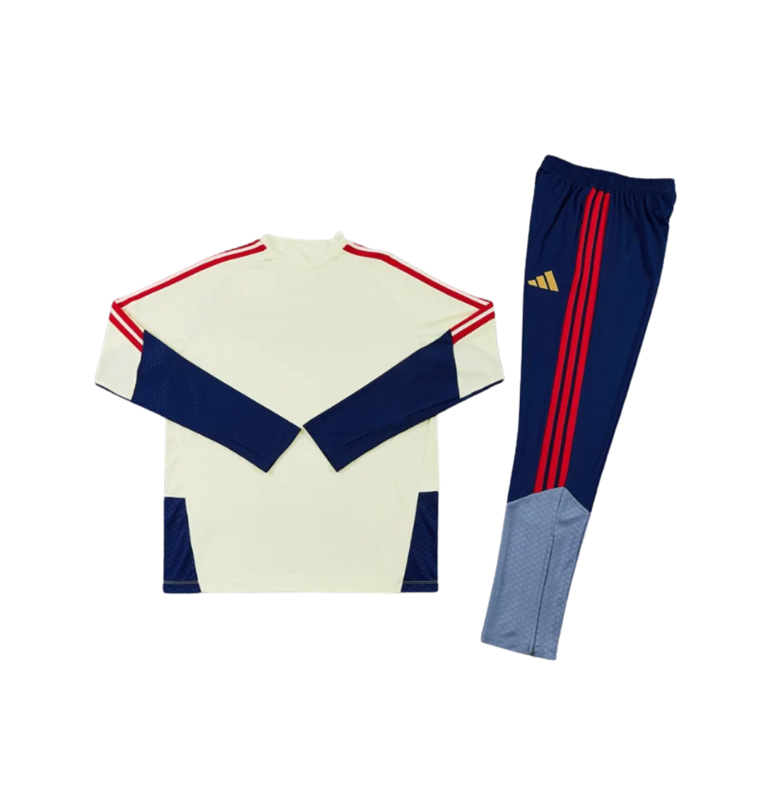 Bayern Munich 2026/2027 1/4 Zipper Tracksuit Cream