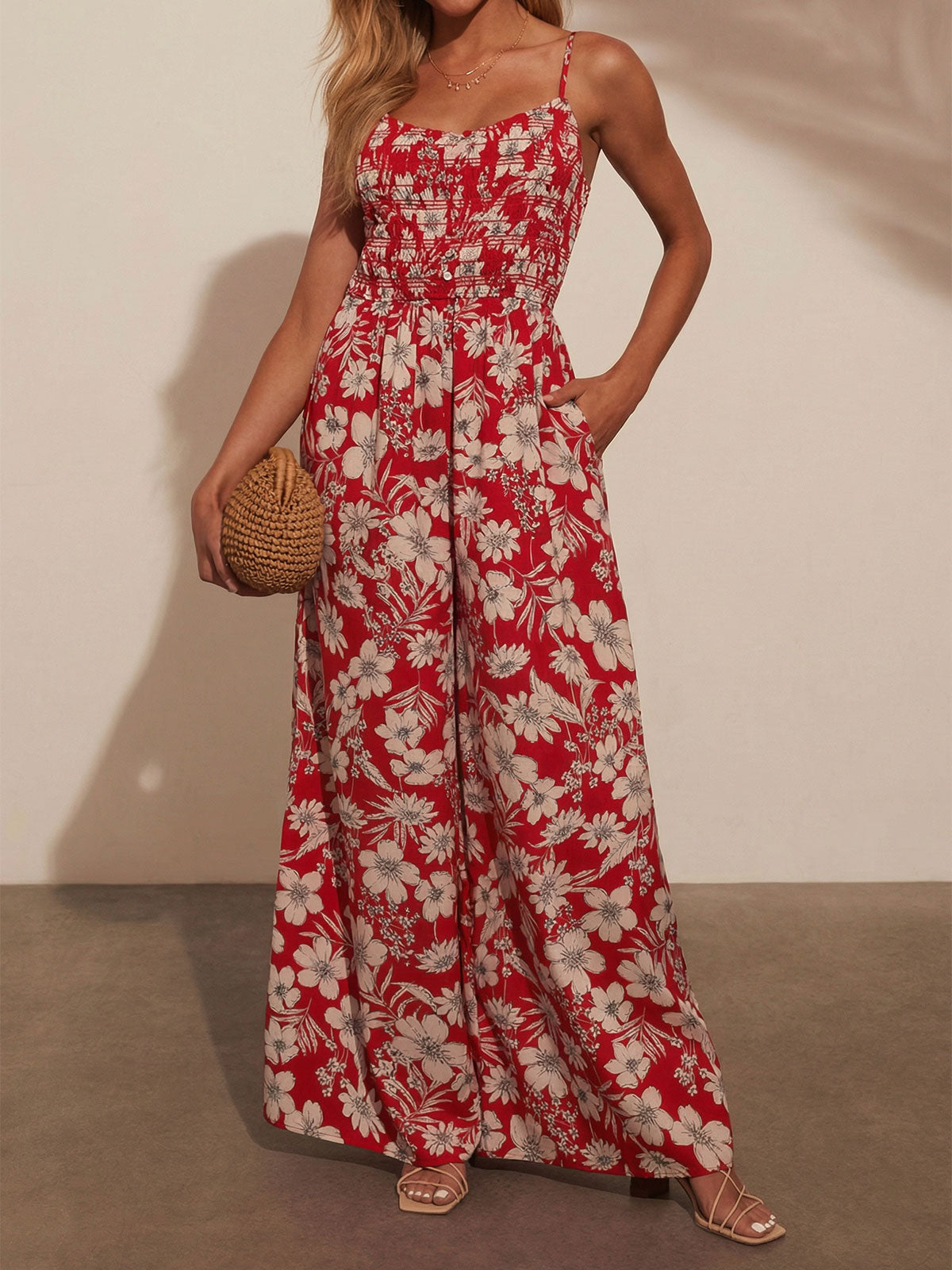 Boho Blumenmuster Gesmokter Ärmelloser Jumpsuit mit Taschenbesatz und weitem Bein für den Urlaub