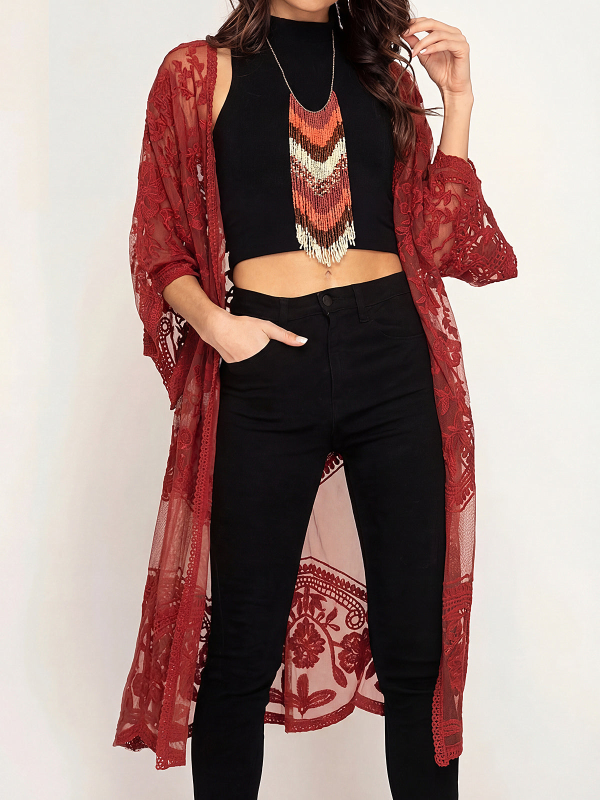 Fließender Midikini-Strand-Pareo mit Muschelsaum, 3/4-Ärmeln und Stickerei-Spitze