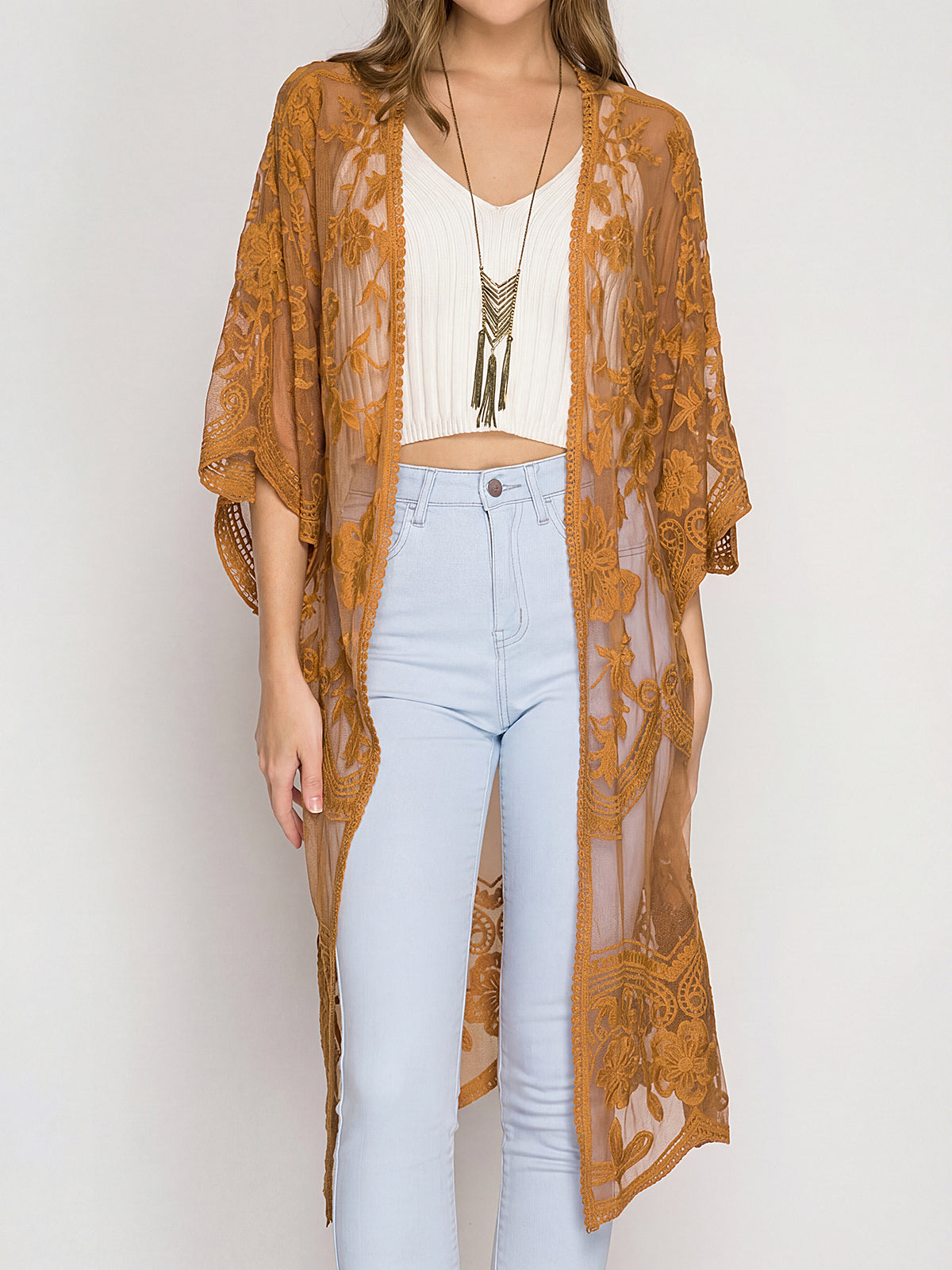Fließender Midikini-Strand-Pareo mit Muschelsaum, 3/4-Ärmeln und Stickerei-Spitze