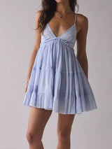 Sexy Babydoll-Minikleid mit V-Ausschnitt, Blumenstickerei und Stufenrock für den Urlaub