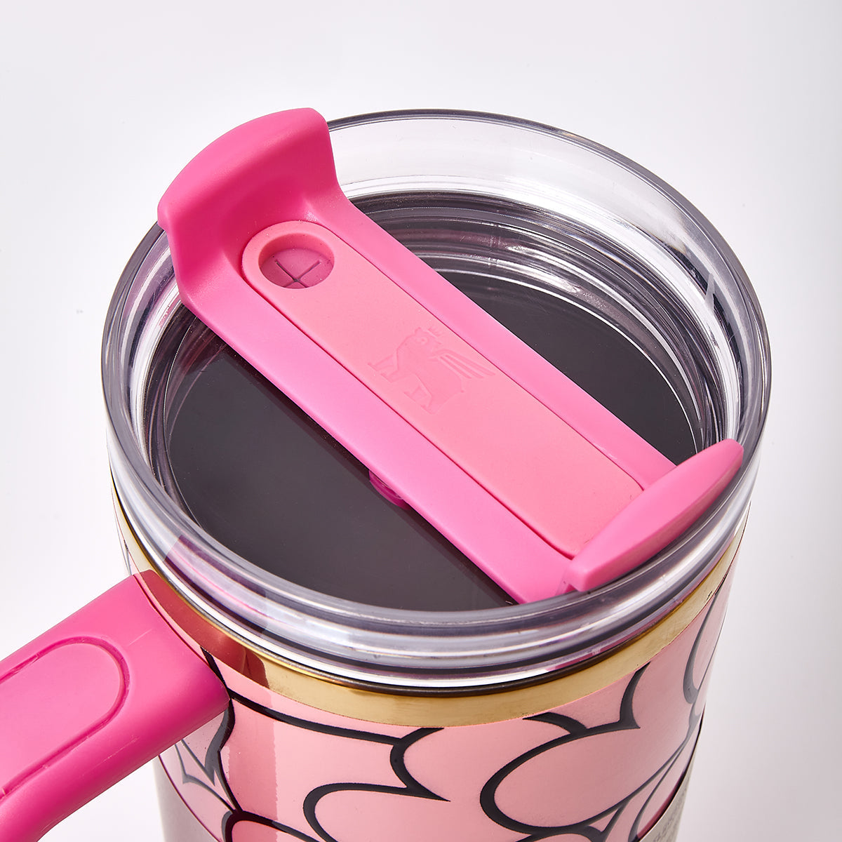 Stanley x Hello Kitty Sweet Hearts Glitter Tumbler - View 15 | Isnib